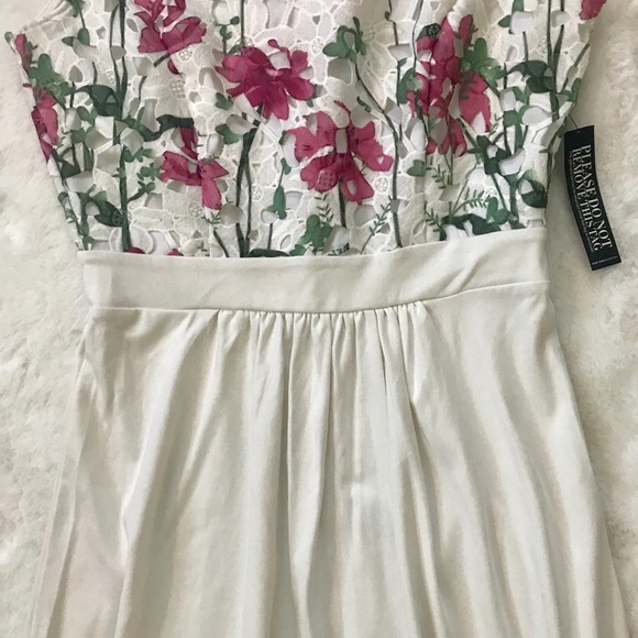 NWT New York & Co Knee Length White & Floral Dress - Picture 3 of 8